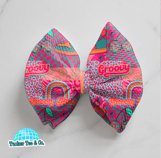 Groovy Babe Bow